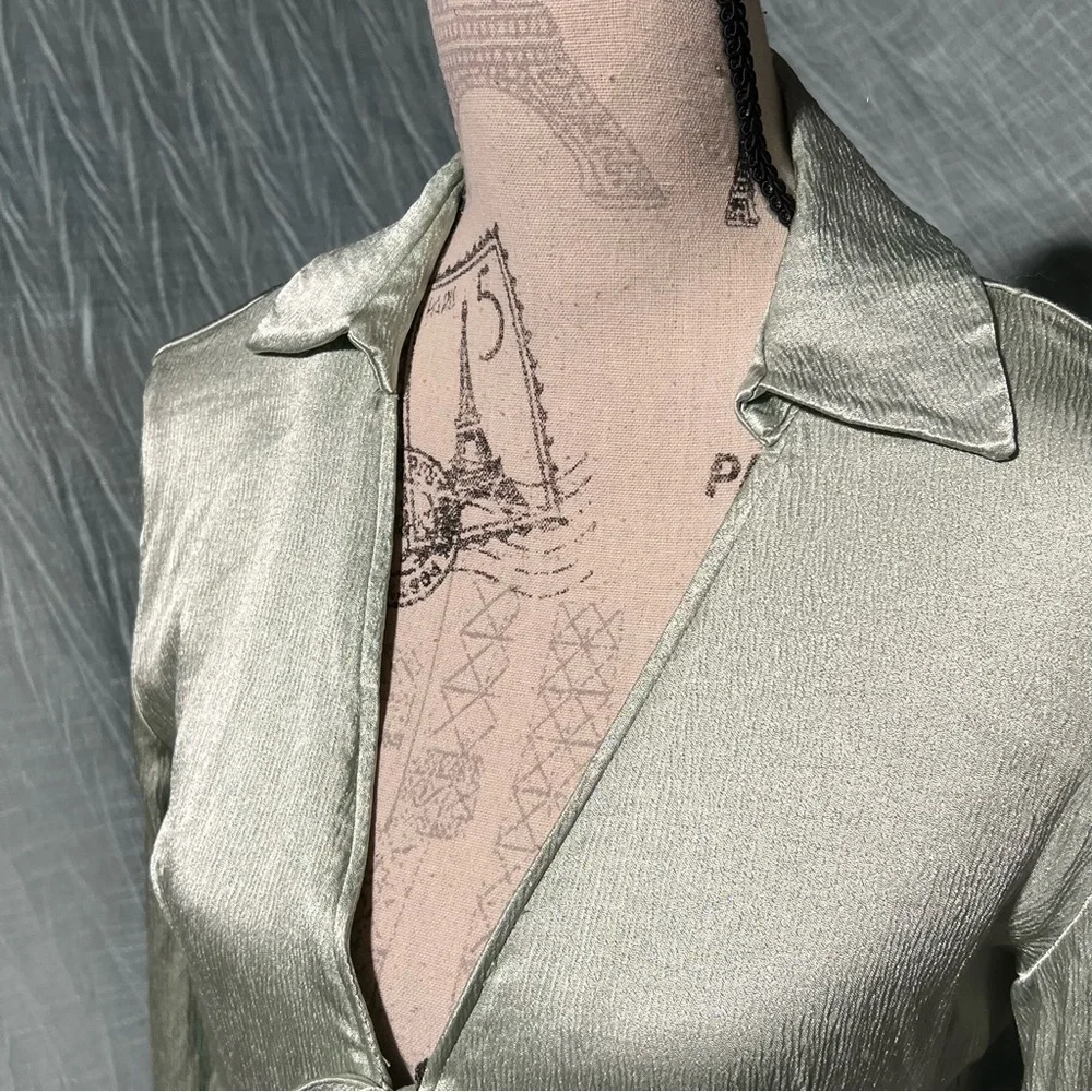 Zara Medium Light Green‎ Satin blouse - Picture 8 of 10
